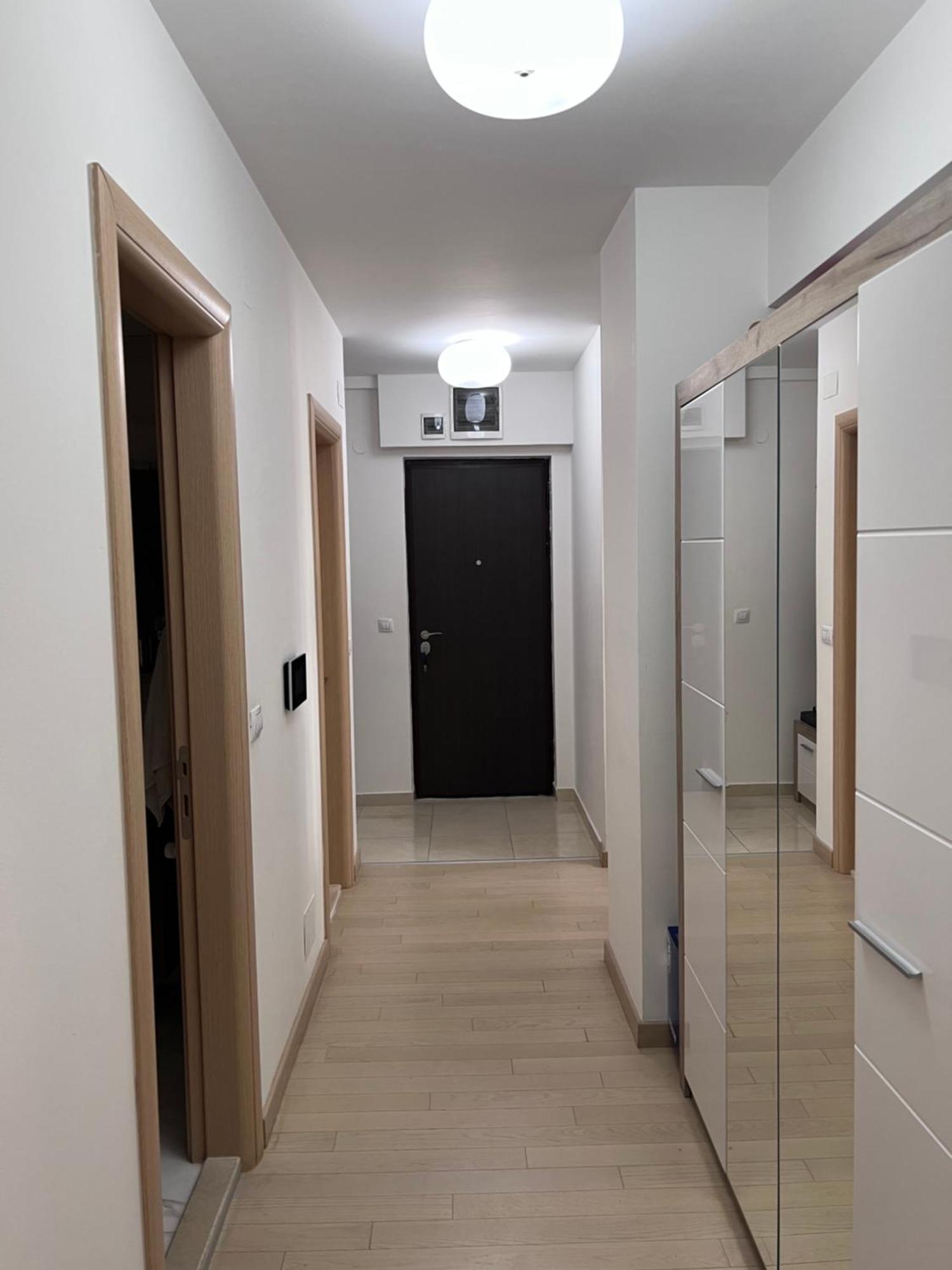 Modern Flatiron Apartment, Skopje Center エクステリア 写真