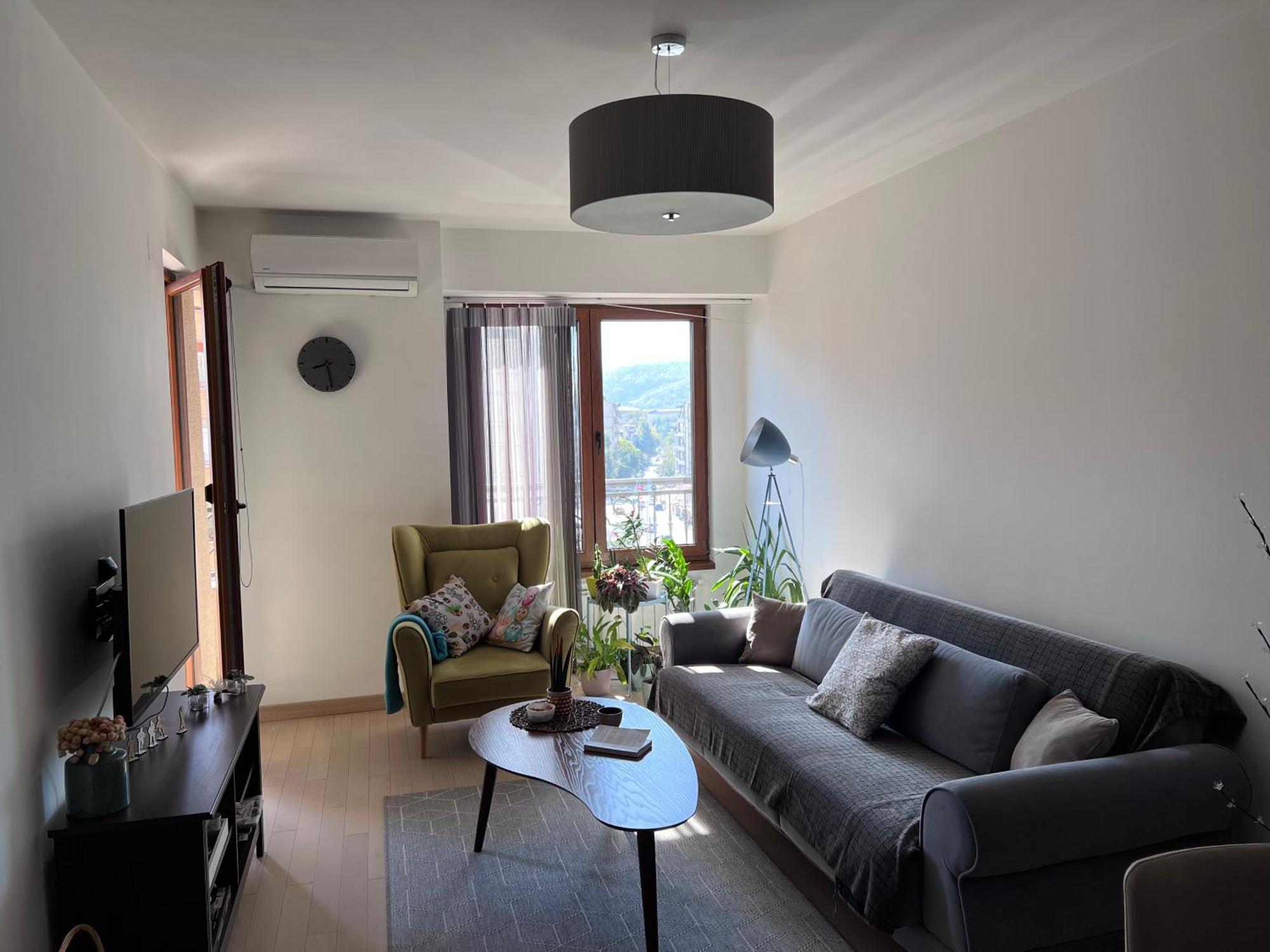 Modern Flatiron Apartment, Skopje Center エクステリア 写真
